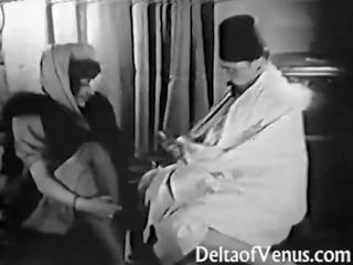 Antik dewasa klip 1920s - mencukur, pemasukan penumbuk, seks / persetubuhan